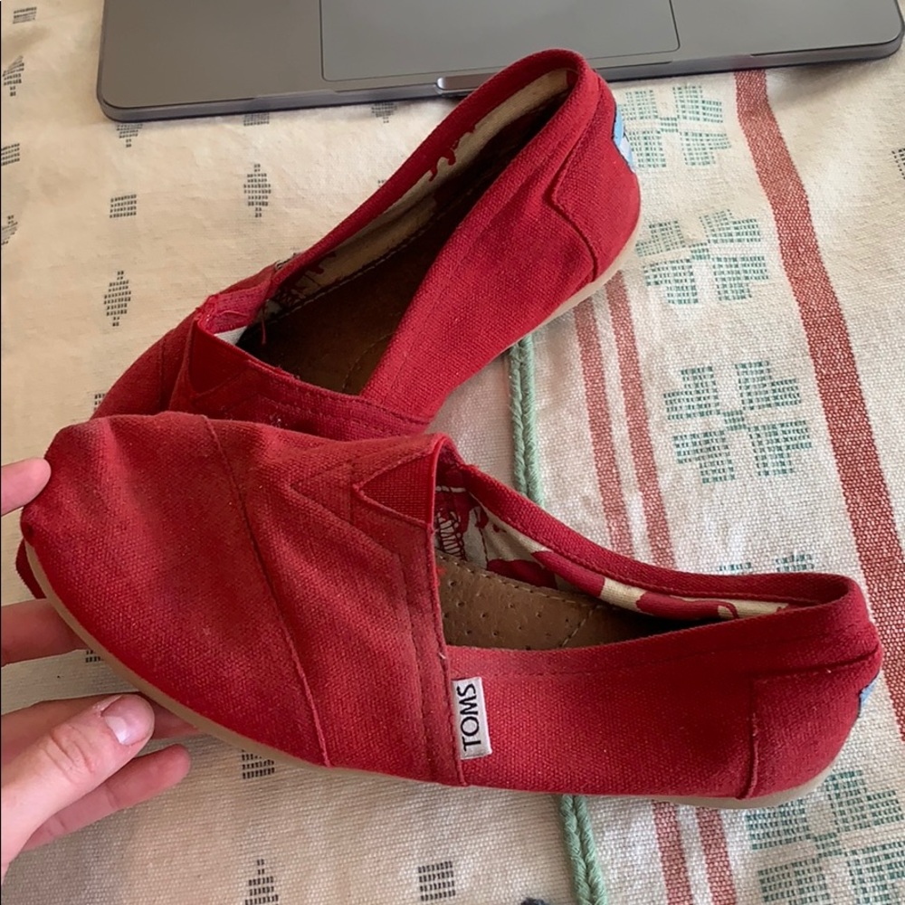 Toms shoes